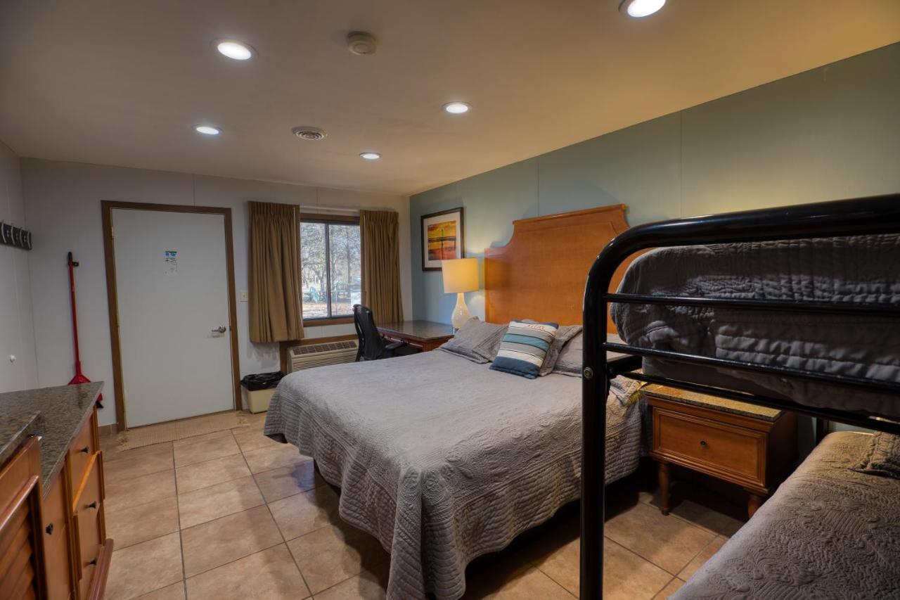 Lewis & Clark Resort Yankton Екстер'єр фото
